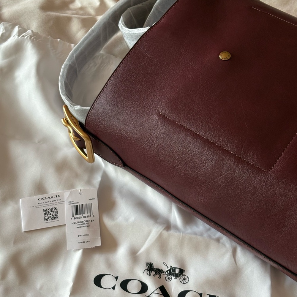 Coach Bleecker bucket bag, merlot - Picture 9 of 11